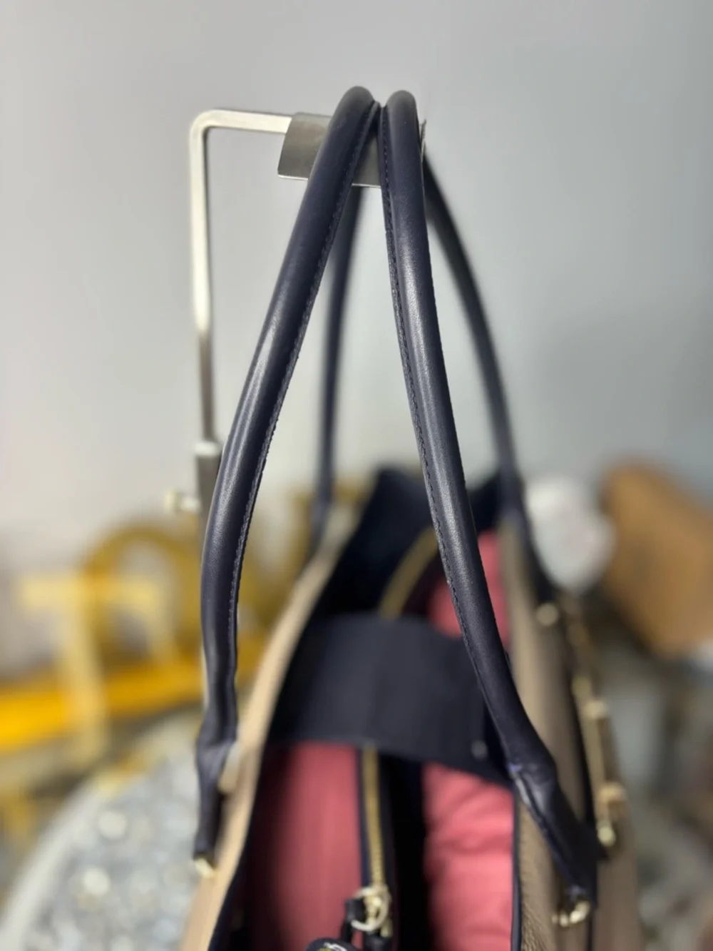 Coach 2015 Swagger Carryall Colorblock Leather Tote Satchel STONE Green Navy EUC - Picture 8 of 15